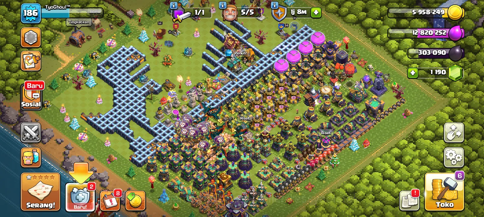 Clash of Clans Accounts High-End Th 15 Xp 186 GG WALL GOOD LOOKING HEROES 56-82-43-55-29-2 BH:9 6 HERO EQUIPMENT EPIC 2